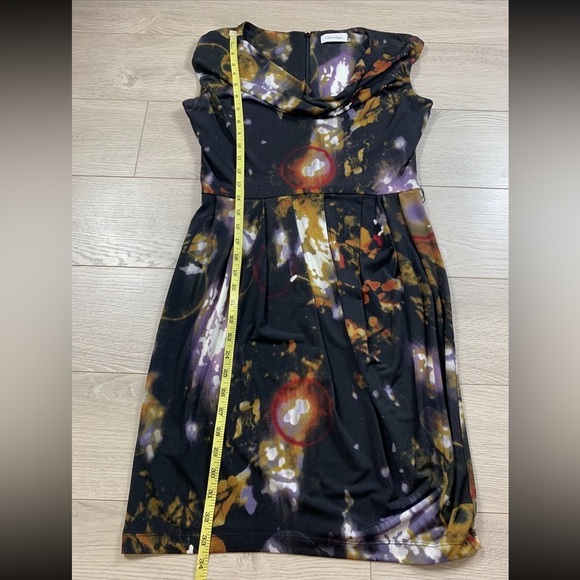 Calvin Klein Multicolour Printed Cowl Neck Knee Length Sleeveless Dress - Picture 6 of 9